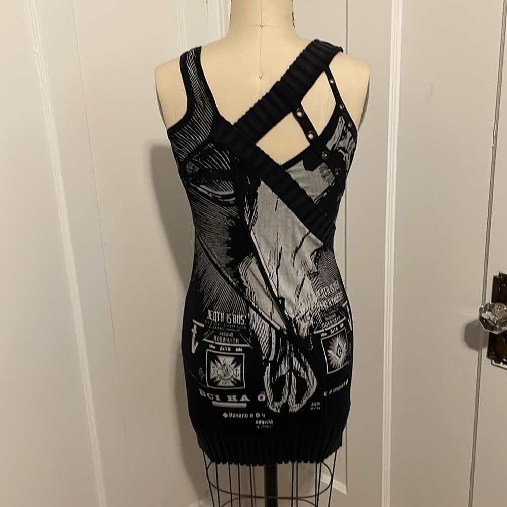 SALVAGE “DEATH IS BUSY EVERYWHERE” dress
med - Picture 6 of 8